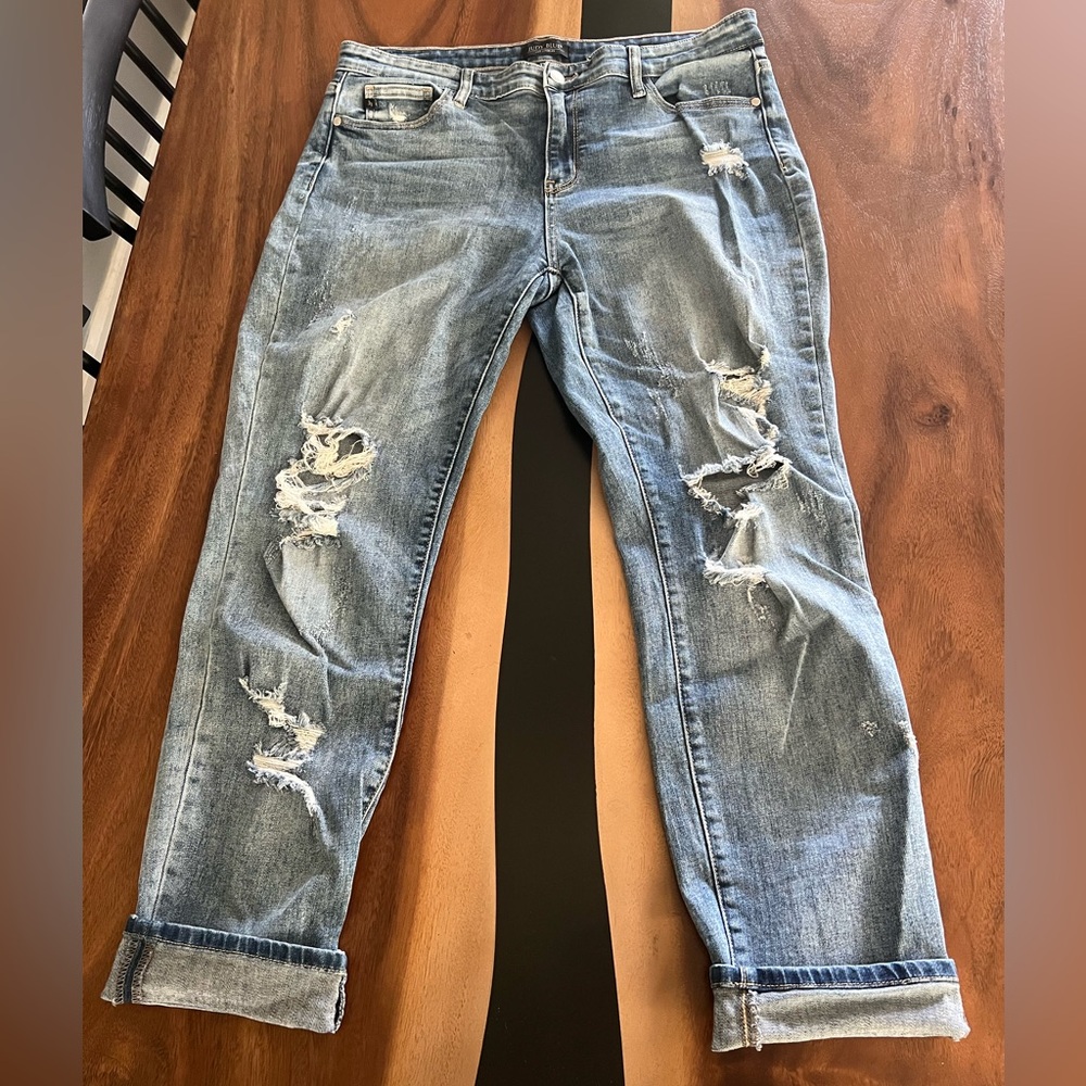 Judy Blue Distressed Boyfriend Jeans - Light Blue - Picture 2 of 8